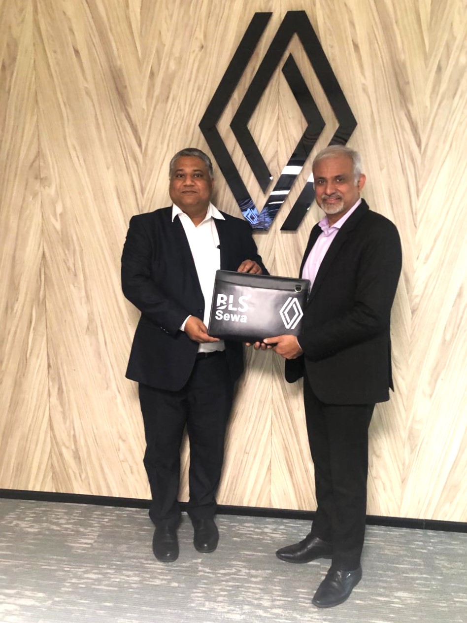 (L-R) Mr Sudhir Malhotra_Vice President_Marketing & Sales Renault India and Mr Lokanath Panda COO_ BLS E Services at the MoU signing to Boost Mobility in Rural India