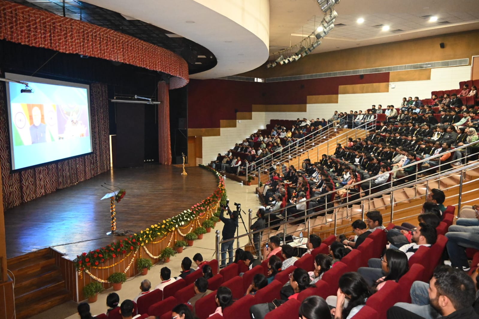  IIT Roorkee Champions India's Technological Revolution with Seminar on India's Techade - Chips for Viksit Bharat