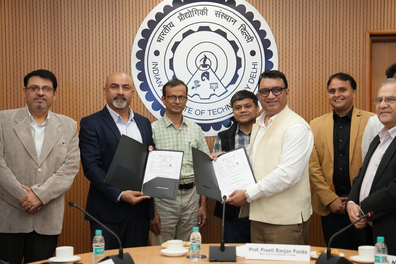 HIF signed MoU with Atal Incubation Centre (AIC) at IIT Delhi for Bharat Safety Program